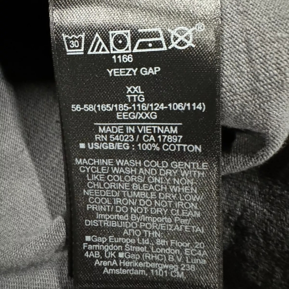 YZY x GAP Black Tee - Picture 3 of 5